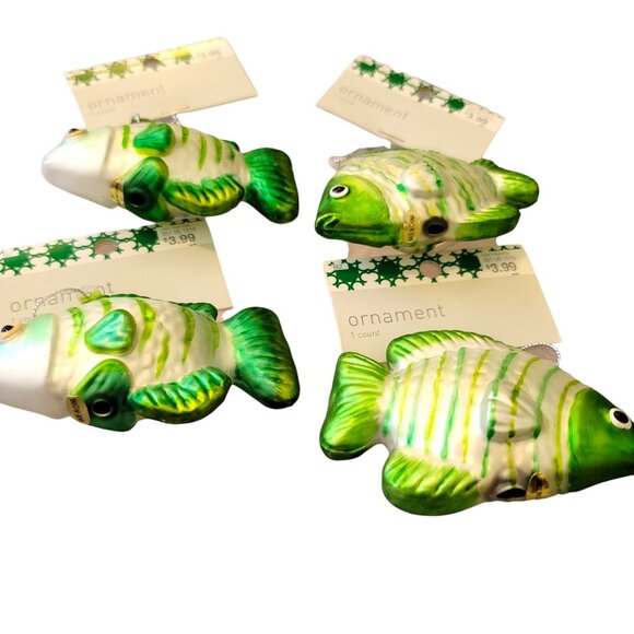 Set of 4 Green Fish Christmas Ornaments Holiday Decor Handpainted NWT DH860 - Picture 3 of 3
